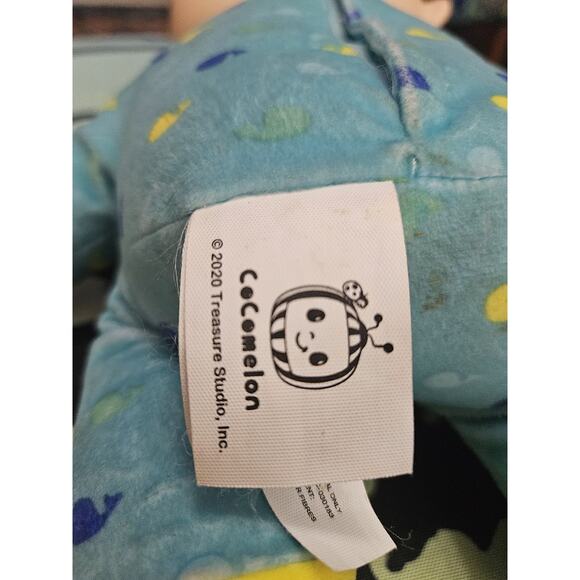 JJ Cocomelon Doll Bedtime Musical/Talking Plush Toy with Red Teddy Bear 2020 - Picture 5 of 9